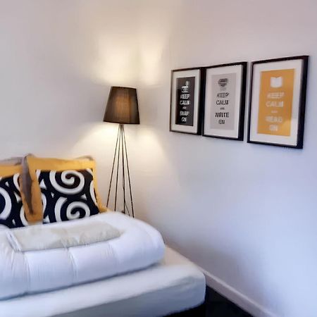Appartement Moderne A Granville 55 M² Vue Sur Mer Exterior photo