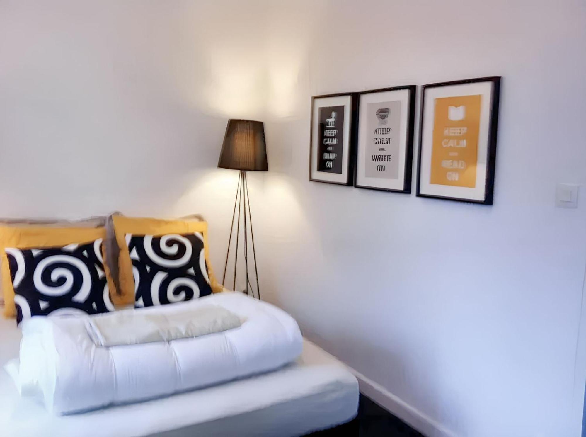 Appartement Moderne A Granville 55 M² Vue Sur Mer Exterior photo