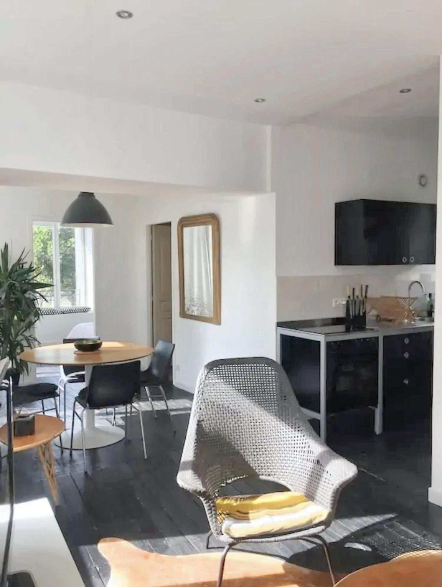 Appartement Moderne A Granville 55 M² Vue Sur Mer Exterior photo
